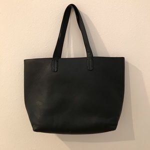 Reversible very nice & practical black and red